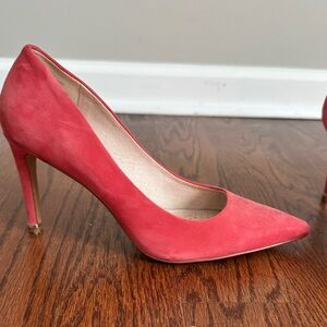 Kenneth Cole Romi Suede Heels